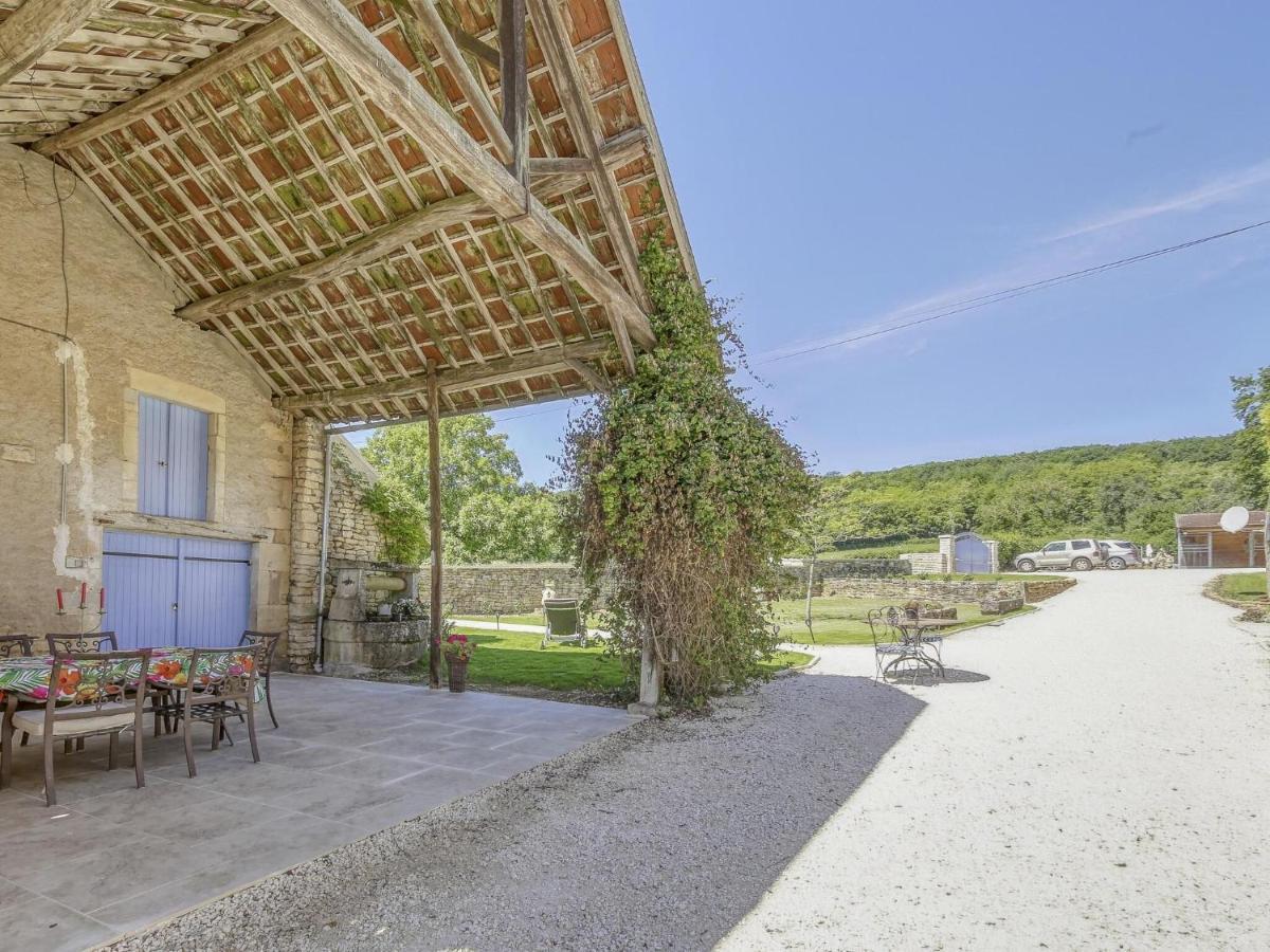 Burgundian Farmhouse In Talon With Fireplace Exterior foto